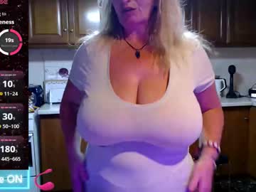 Sexshow-Bild von jennadeluxe Sexshow-Bild von jennadeluxe