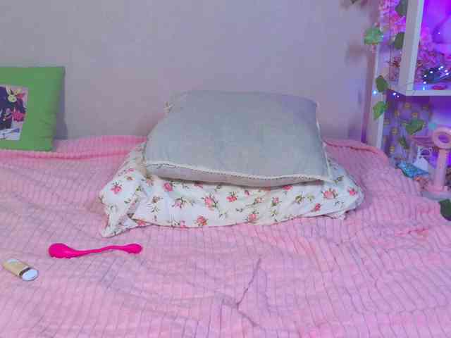 Sweeety-pie's sex show image