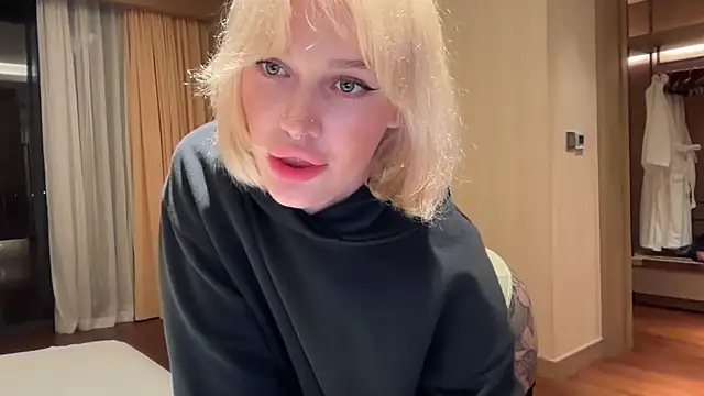 Golden_Aline's sex show image