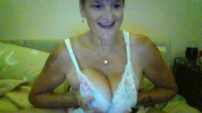 Sexshow-Bild von Countryhoney Sexshow-Bild von Countryhoney