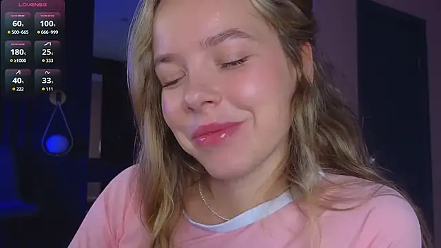 milly_shy's sex show image