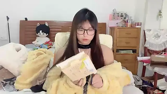 Изображение секс-шоу модели Akong11 Изображение секс-шоу модели Akong11