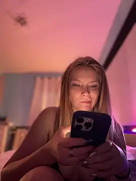 AnastasiaAniess's sex show image