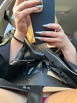 AnastasiaAniess's sex show image AnastasiaAniess's sex show image