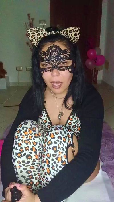 Изображение секс-шоу модели Adelaide986