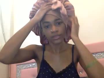 nanaonn's sex show image