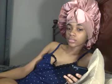 nanaonn's sex show image