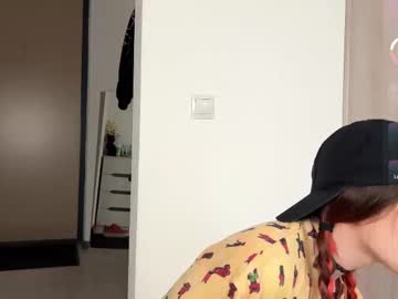 kittie_bear's sex show image