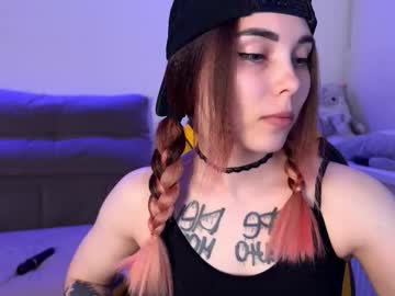 kittie_bear's sex show image