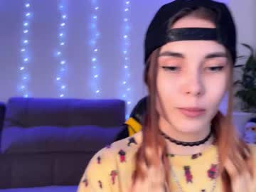 kittie_bear's sex show image