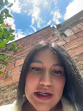 Изображение секс-шоу модели Emily_Gomezz