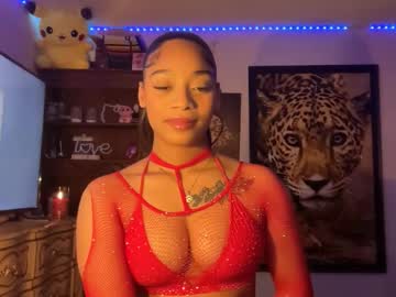 lunaa_11's sex show image