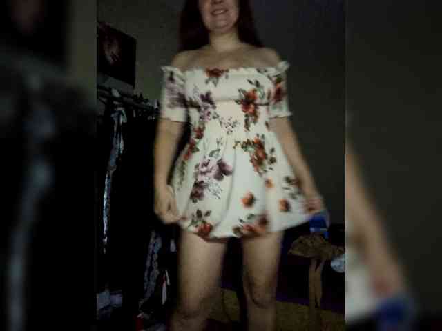 Twin-kle's sex show image