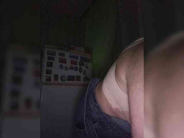 Twin-kle's sex show image