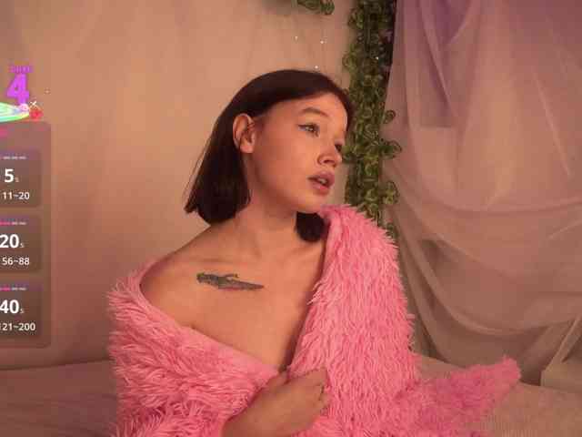 Shyover's sex show image