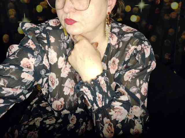 Yanikkka's sex show image