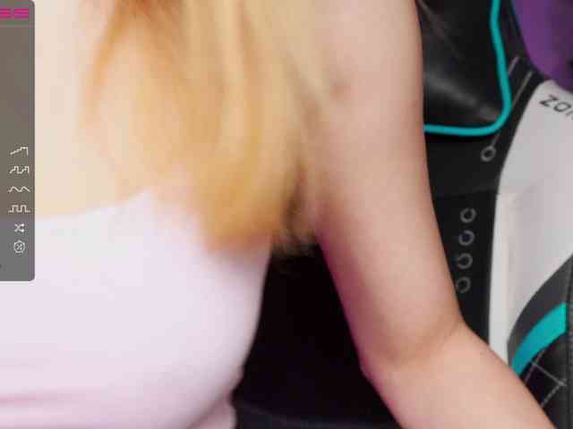 -Lana-Chester-'s sex show image