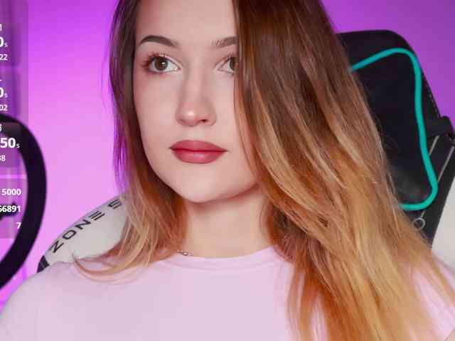 -Lana-Chester-'s sex show image