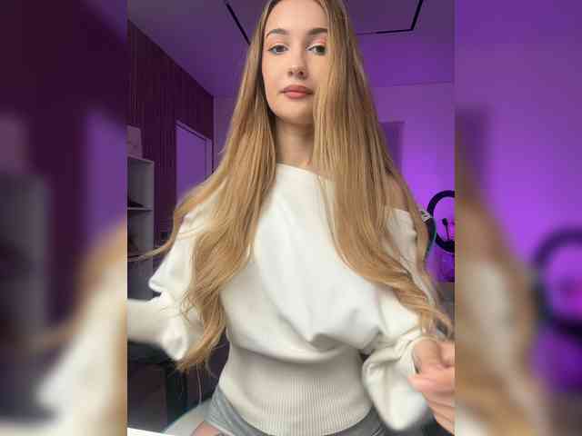 -Lana-Chester-'s sex show image