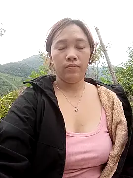 Изображение секс-шоу модели miumiu_00 Изображение секс-шоу модели miumiu_00