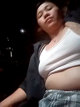 Изображение секс-шоу модели miumiu_00 Изображение секс-шоу модели miumiu_00