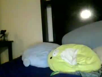 fuzzypeaches87's sex show image