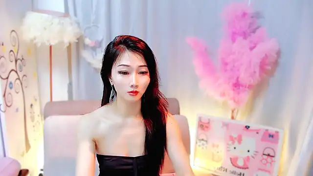 Изображение секс-шоу модели adelamiller