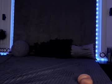 miladenver's sex show image
