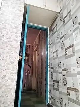 Holly-69's sex show image