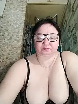 Изображение секс-шоу модели Holly-69