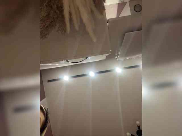 Изображение секс-шоу модели jskchwkdbcn