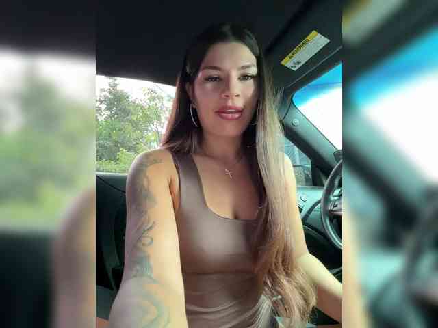 -MaybeBaby-'s sex show image