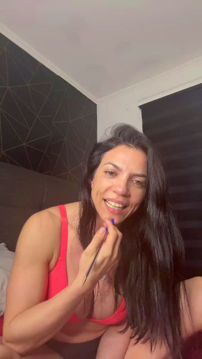 Изображение секс-шоу модели Kattefit Изображение секс-шоу модели Kattefit