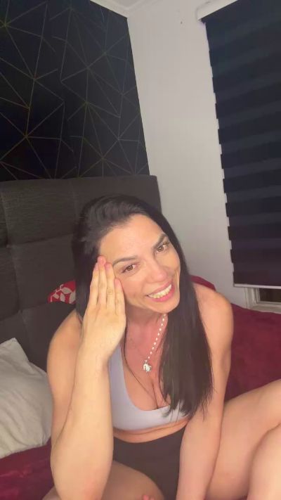 Изображение секс-шоу модели Kattefit Изображение секс-шоу модели Kattefit