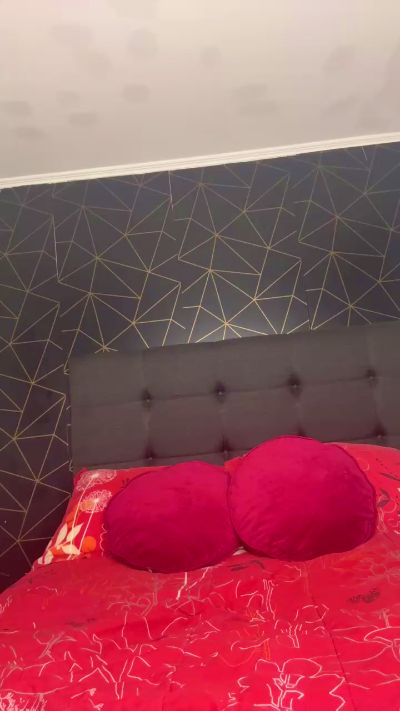 Изображение секс-шоу модели Kattefit Изображение секс-шоу модели Kattefit