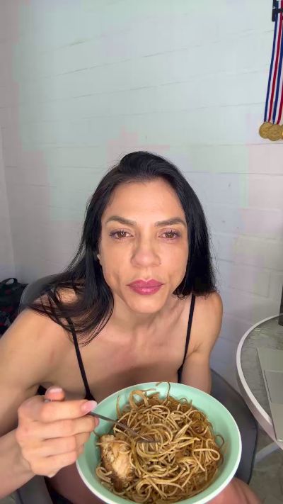 Kattefit's sex show image