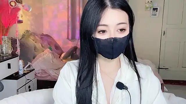 -LaZy-'s sex show image