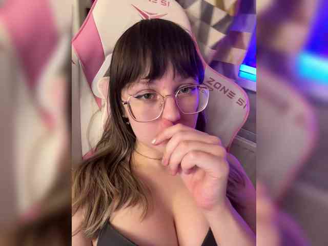 henby-streams's sex show image