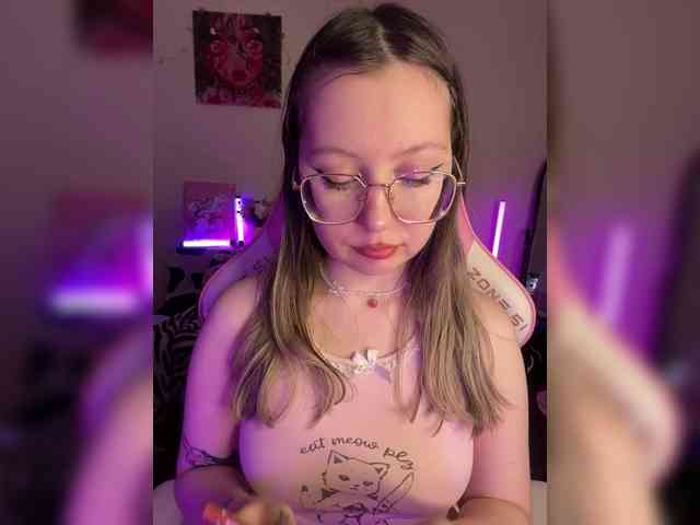 henby-streams's sex show image