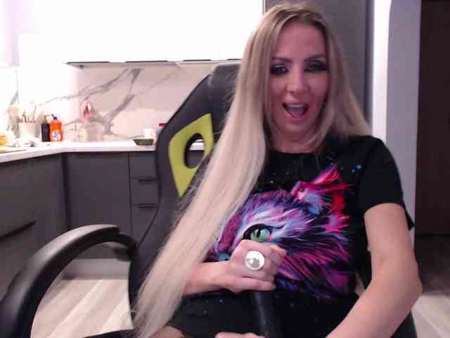 blondalina's sex show image blondalina's sex show image