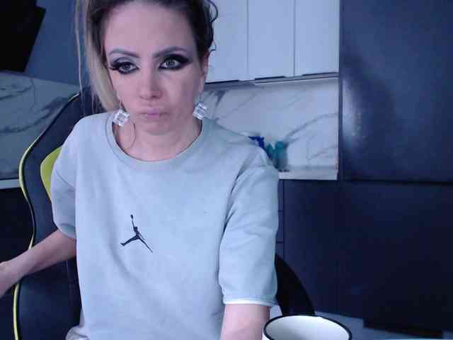 Изображение секс-шоу модели blondalina