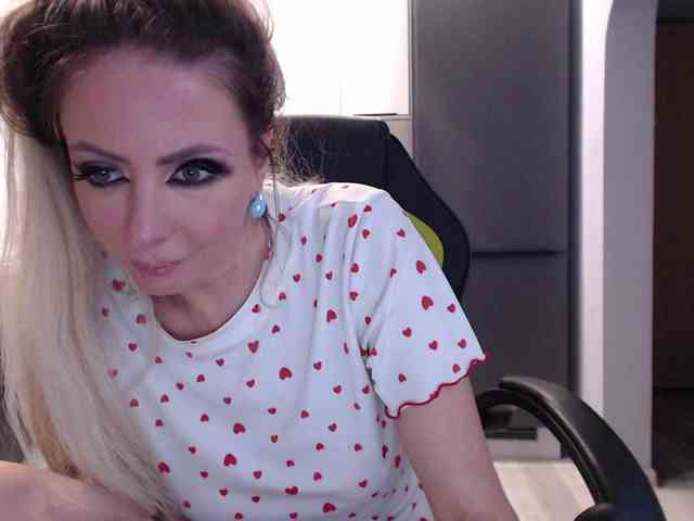 Изображение секс-шоу модели blondalina