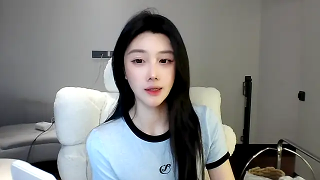 MedeLineayr's sex show image