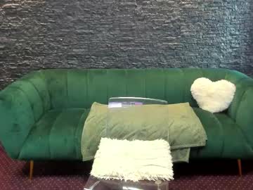 megaboobsdee's sex show image megaboobsdee's sex show image