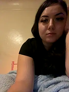 xocrybaby's sex show image