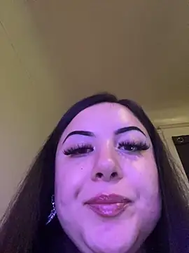 xocrybaby's sex show image