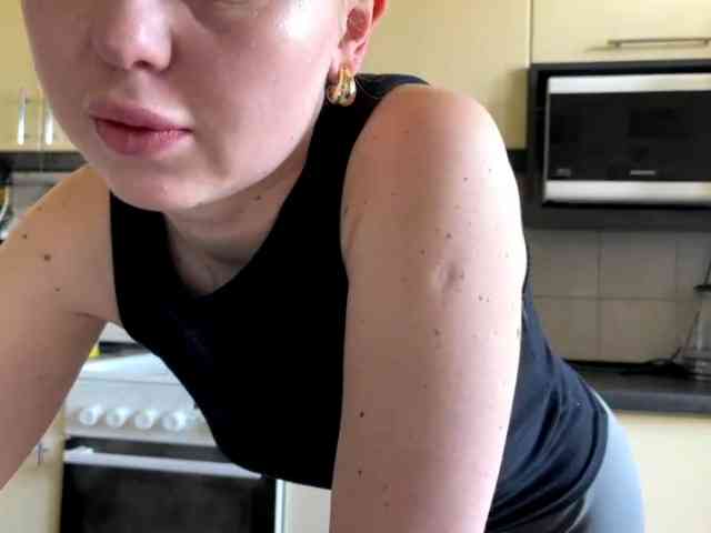 MartaLuna's sex show image