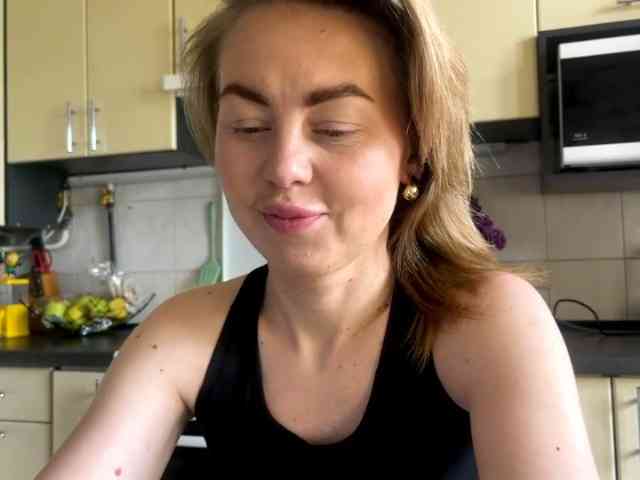 MartaLuna's sex show image