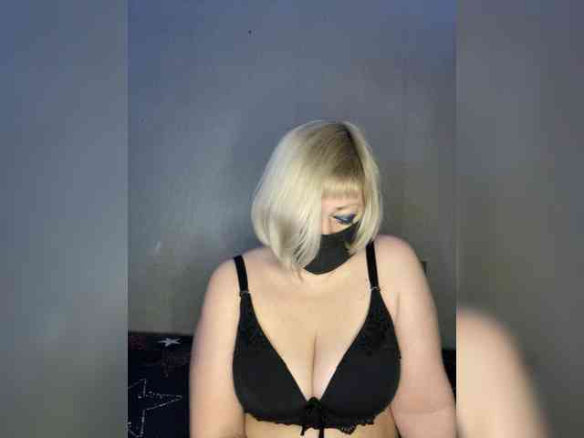 yana38a's sex show image