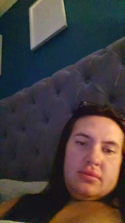 Wetwipeanddry's sex show image